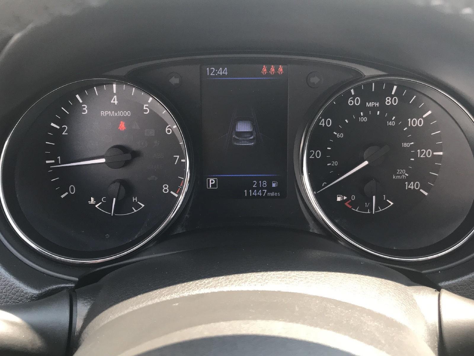 Used 2022 Nissan Rogue Sport SL AWD/4WD image 3