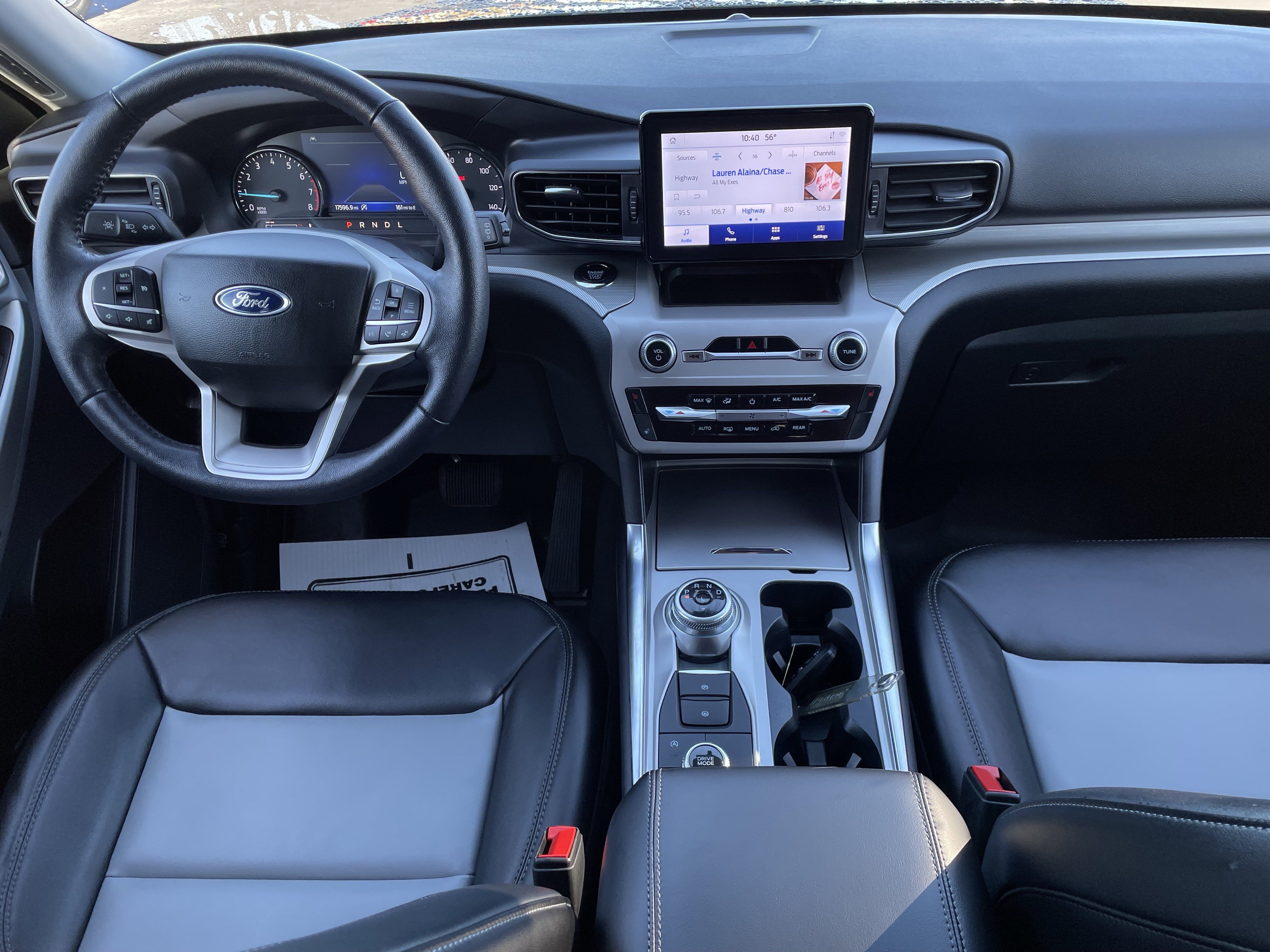 Used 2023 Ford Explorer XLT w/ Equipment Group 202A image 17