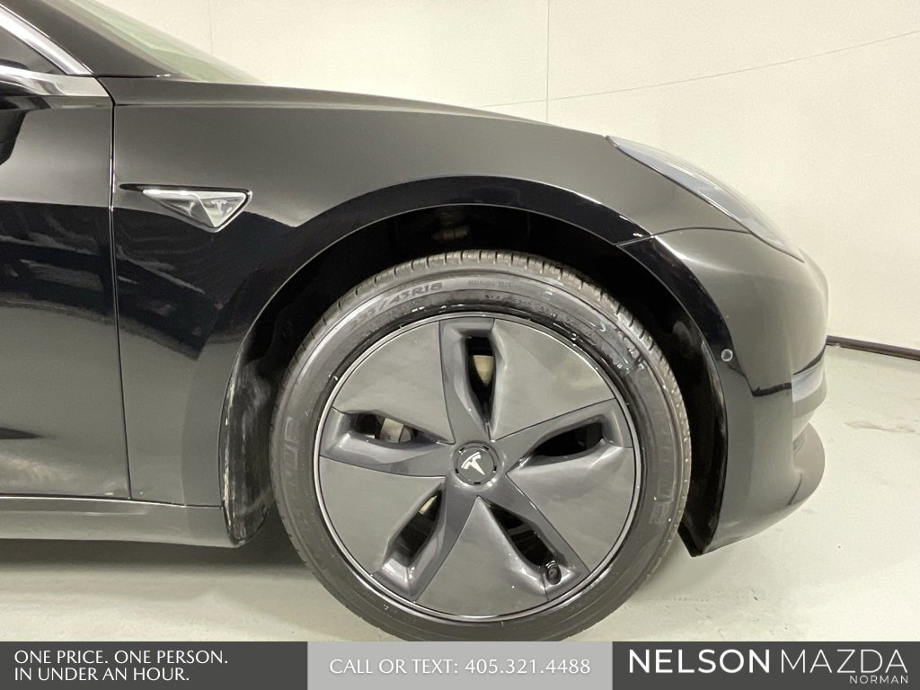 Used 2019 Tesla Model 3 Standard Range Plus image 10