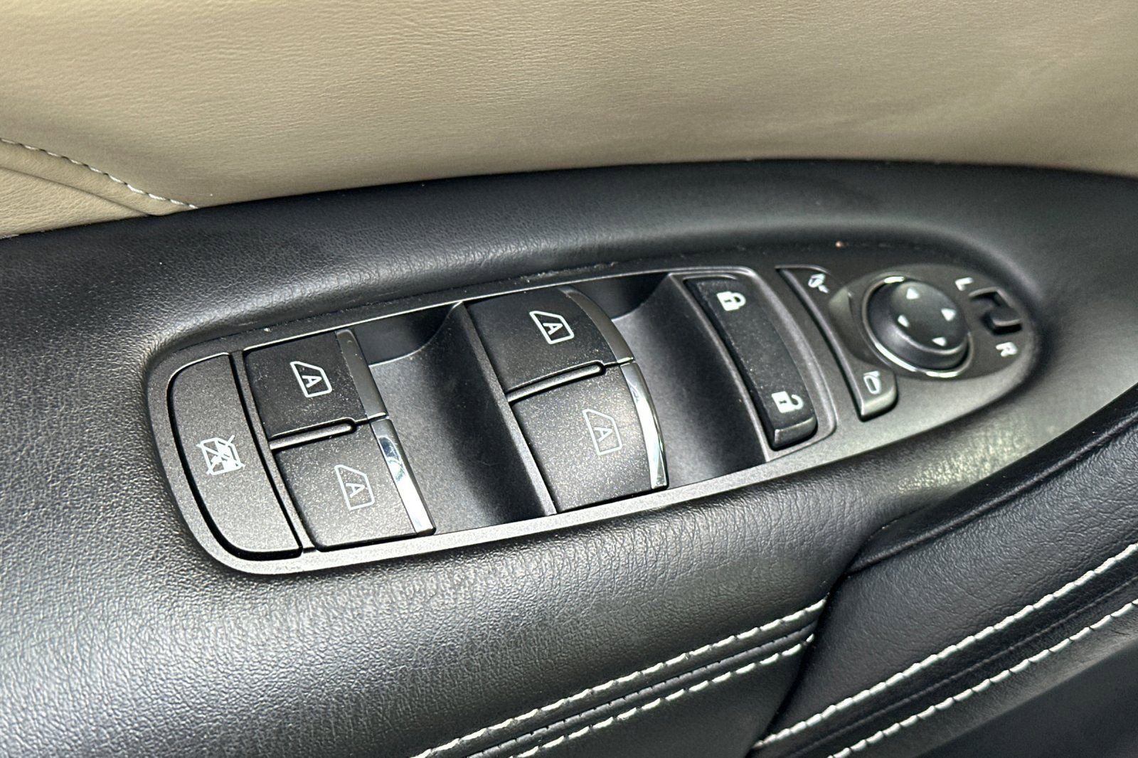 Certified 2023 INFINITI QX80 Premium Select w/ Cargo Package image 13