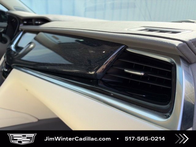 Used 2021 Cadillac XT6 Premium Luxury AWD/4WD image 16