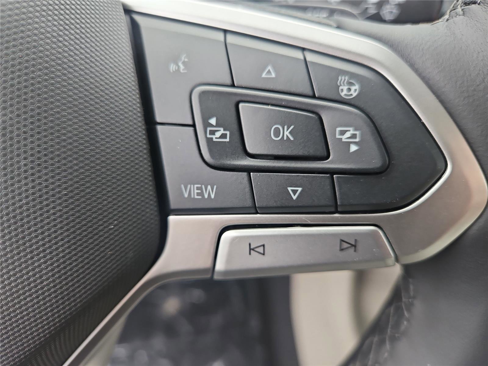 New 2026 Volkswagen Atlas SEL Premium R-Line image 16