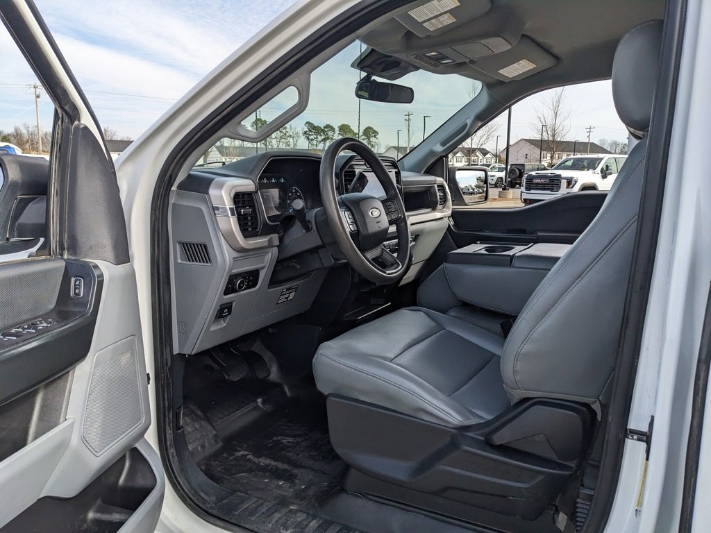 Used 2023 Ford F150 XL w/ Trailer Tow Package image 32