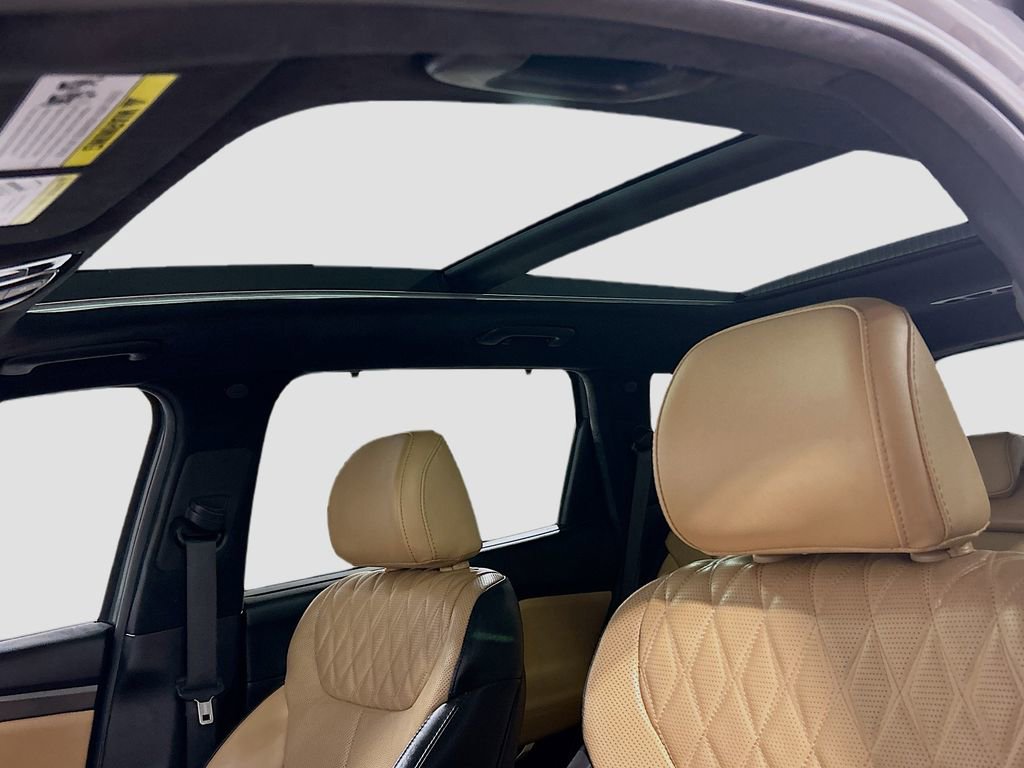 Used 2023 Hyundai Santa Fe Calligraphy w/ Cargo Package image 21