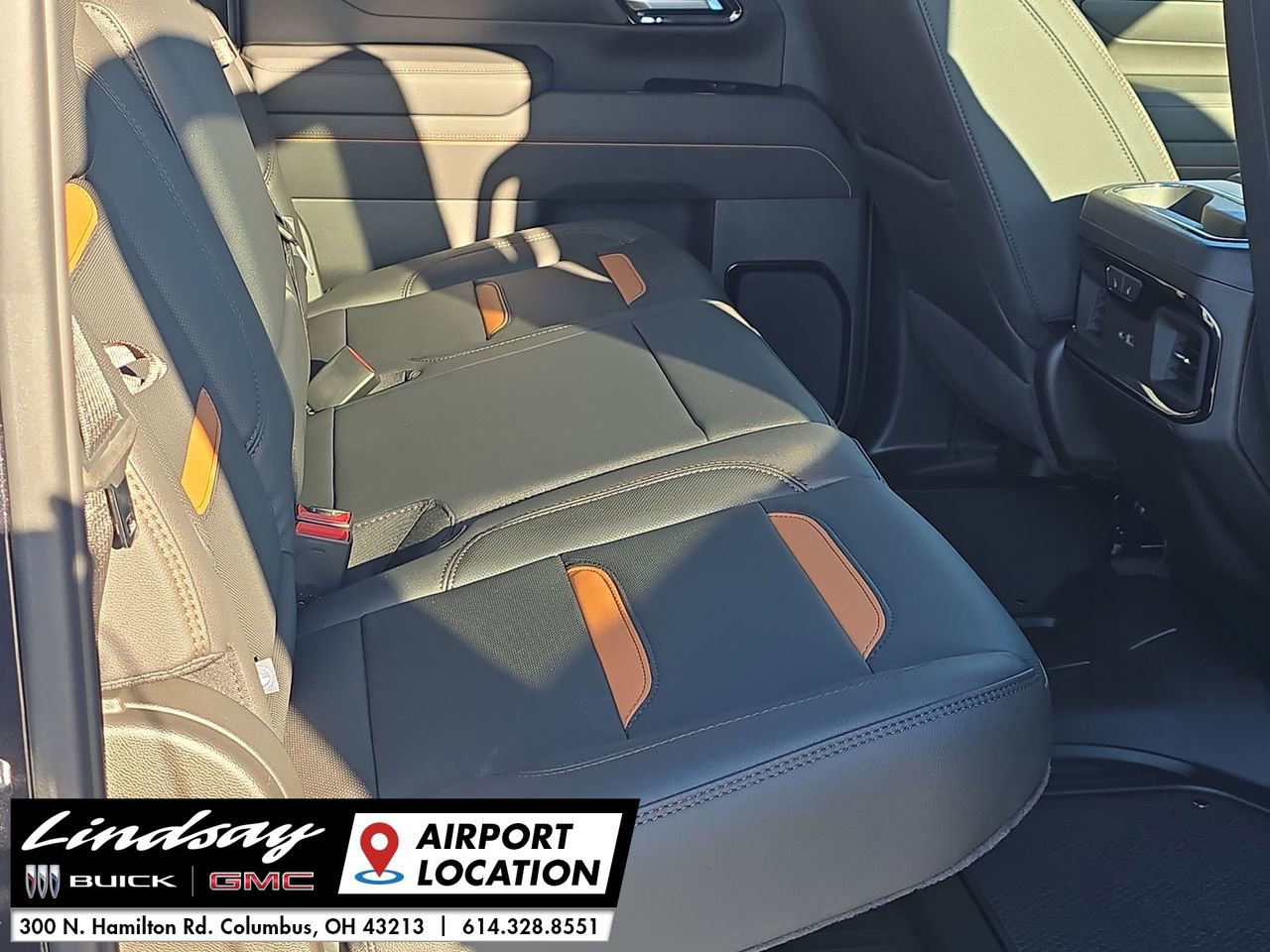 New 2025 GMC Sierra 2500 AT4 w/ AT4 Premium Plus Package image 28