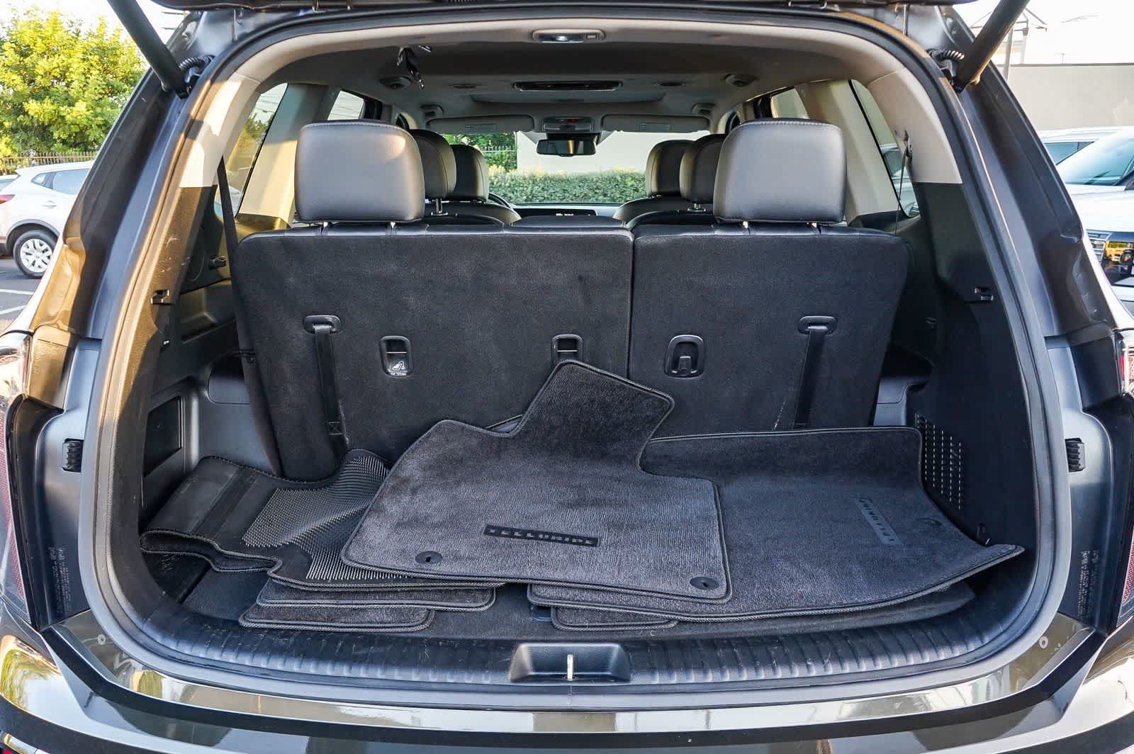 Used 2024 Kia Telluride EX w/ EX Captain's Chair Package AWD/4WD image 34