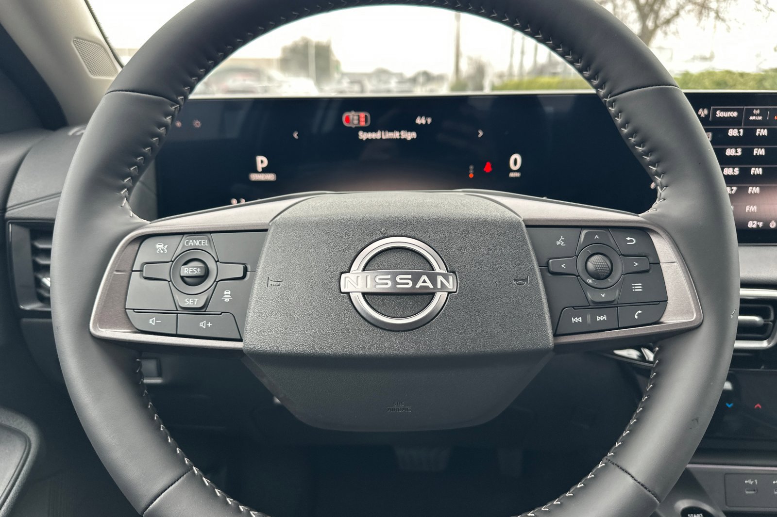 New 2026 Nissan Sentra SV w/ SV Convenience Package FWD image 22