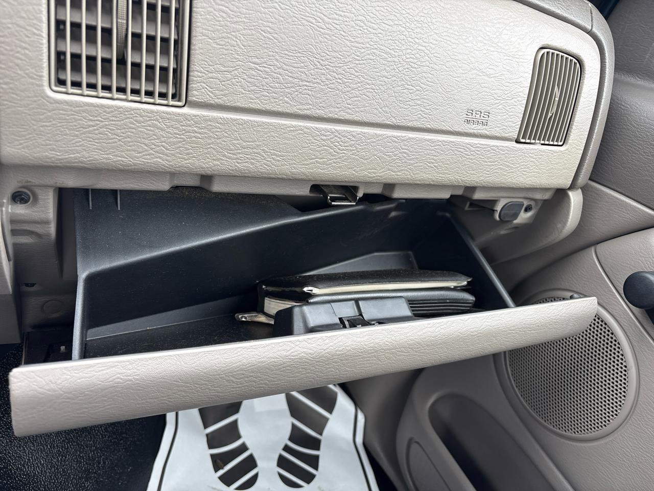 Used 2003 Dodge Ram 1500 Truck ST RWD image 32