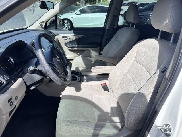 Used 2017 Honda Pilot EX image 11