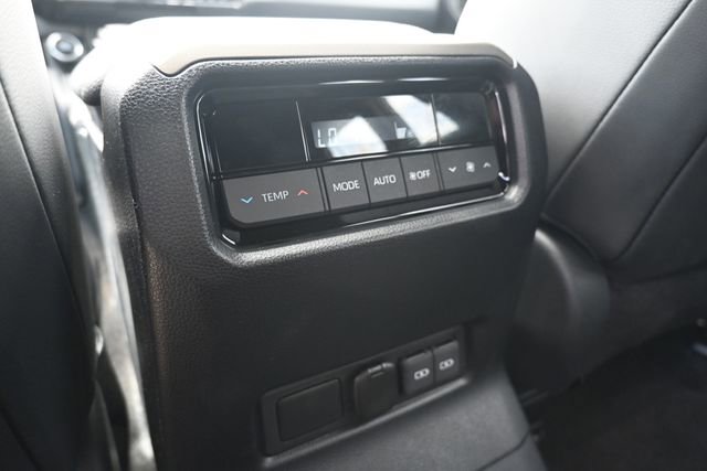 Used 2026 Toyota Land Cruiser w/ Premium Package AWD/4WD image 25