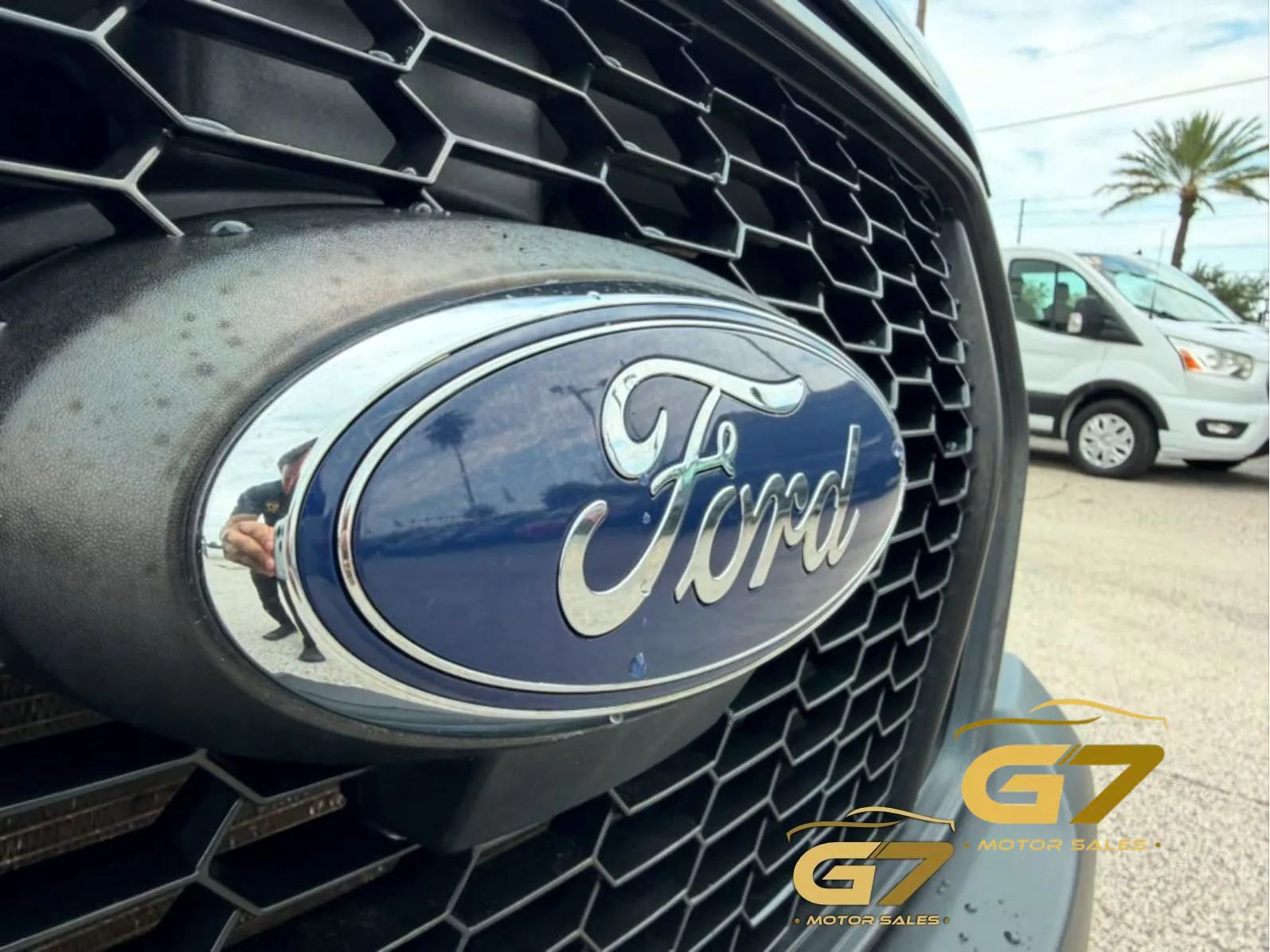 Used 2019 Ford Transit 250 148 High Roof Extended RWD image 8