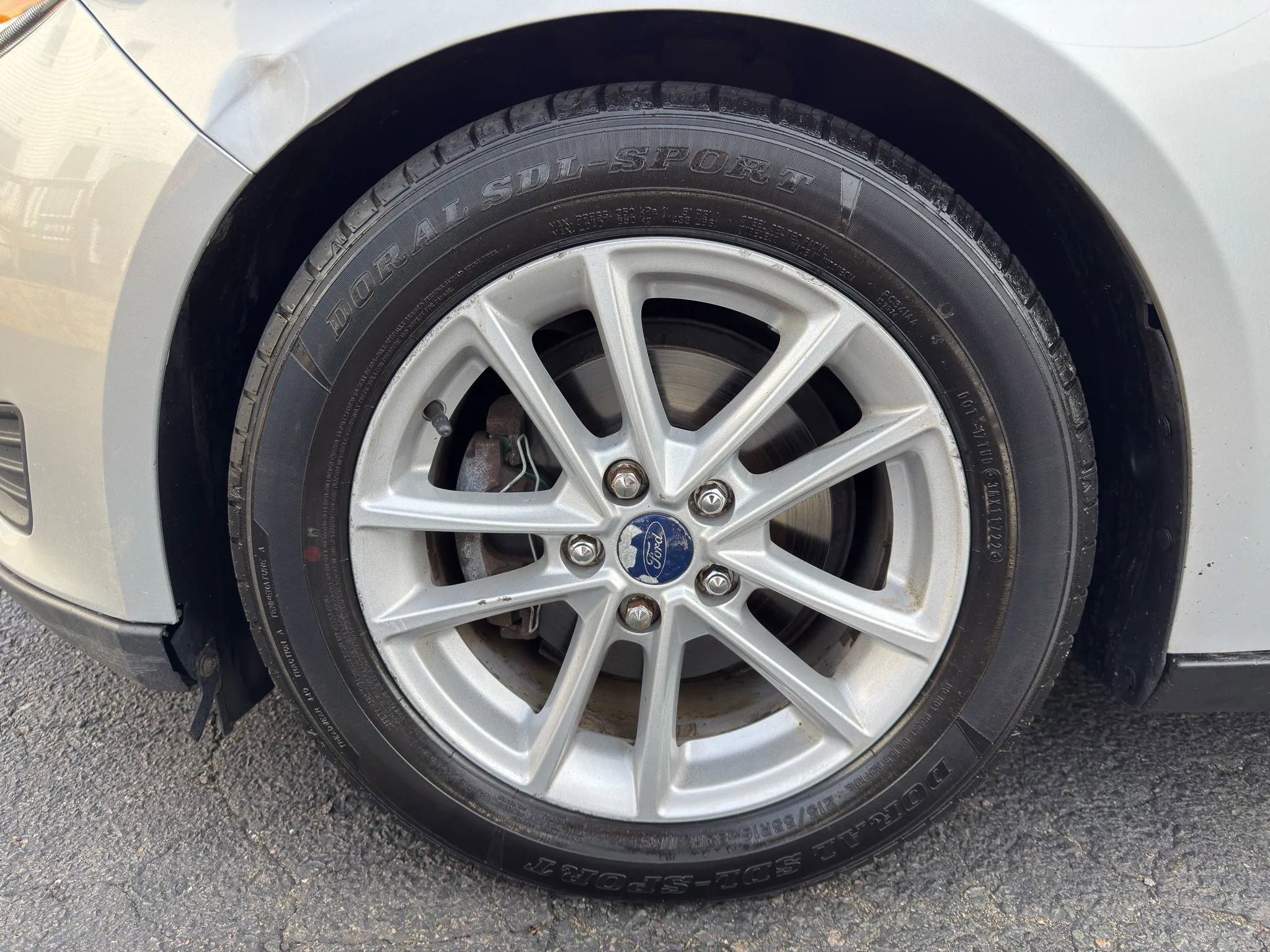 Used 2017 Ford Focus SE image 12