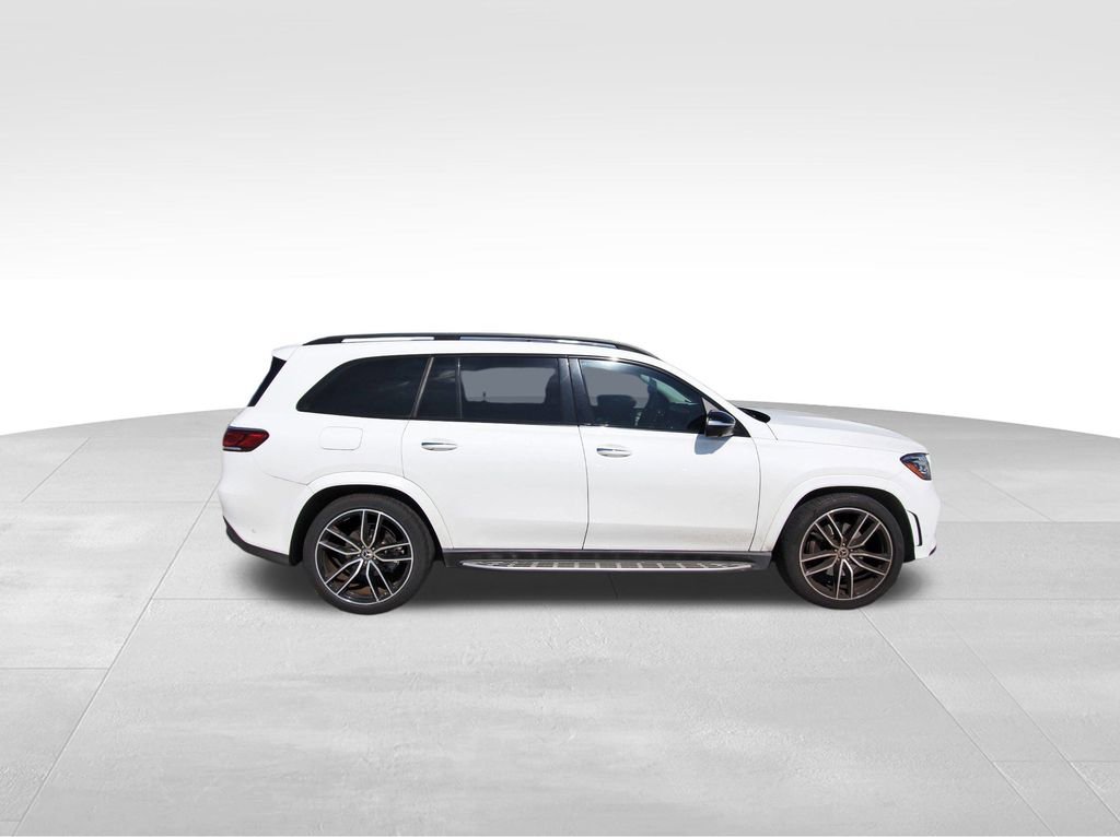 Used 2021 Mercedes-Benz GLS 580 4MATIC image 5