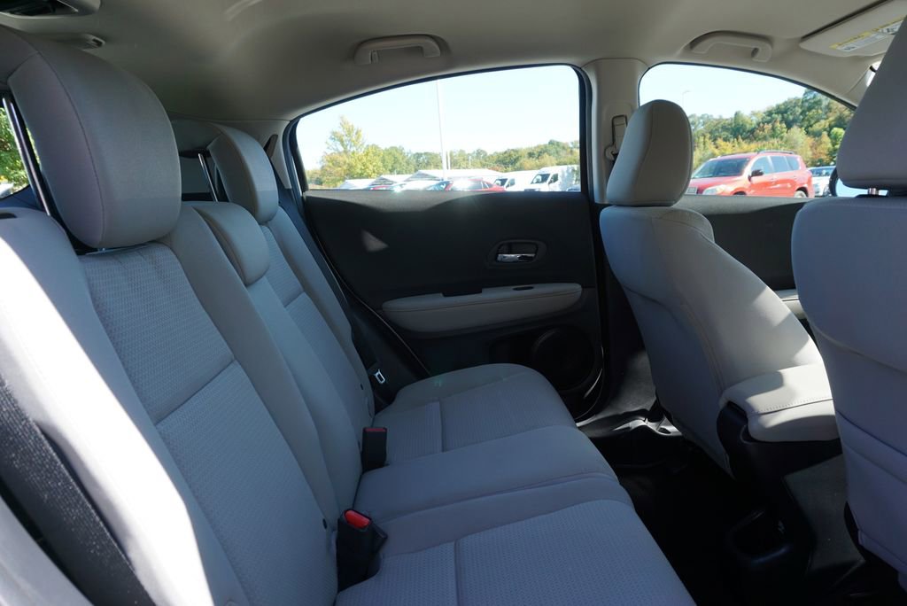 Used 2020 Honda HR-V LX image 53