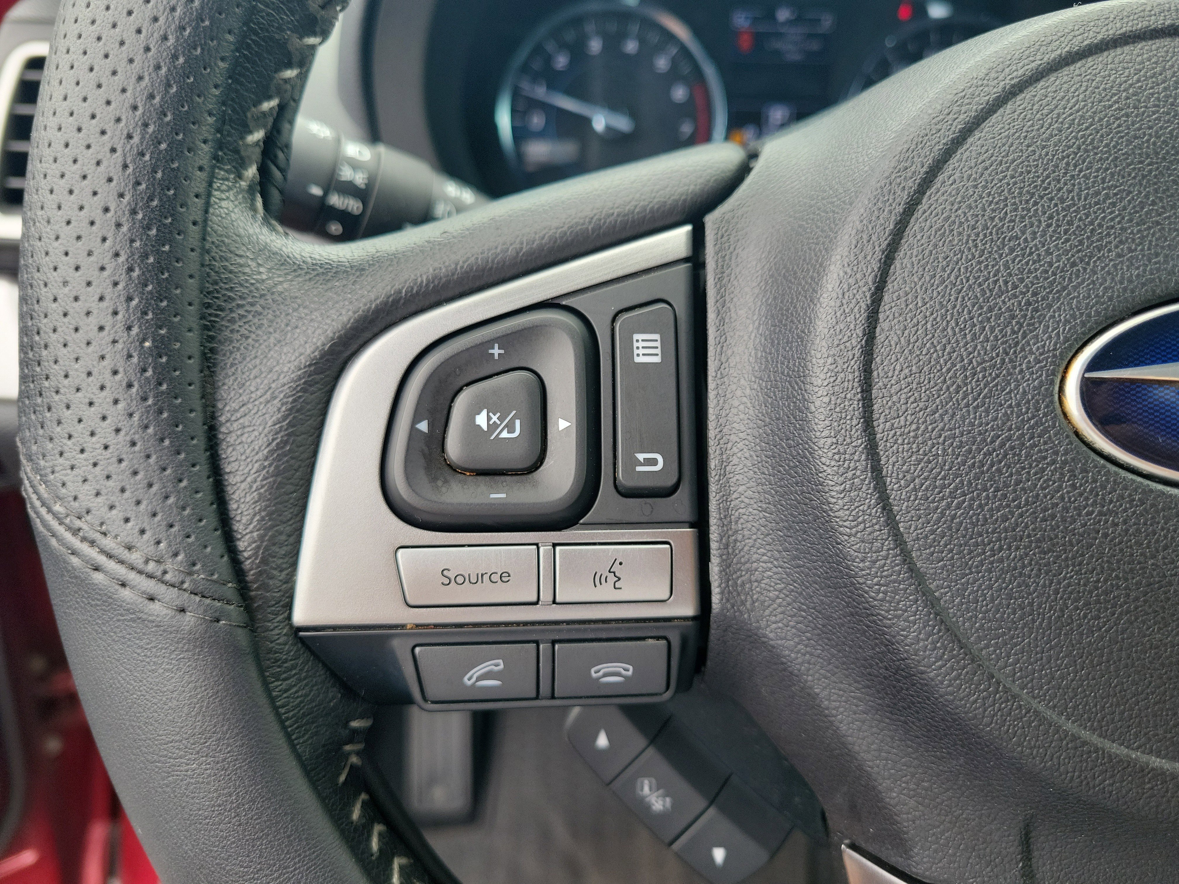 Used 2017 Subaru Forester 2.5i Touring AWD/4WD image 24