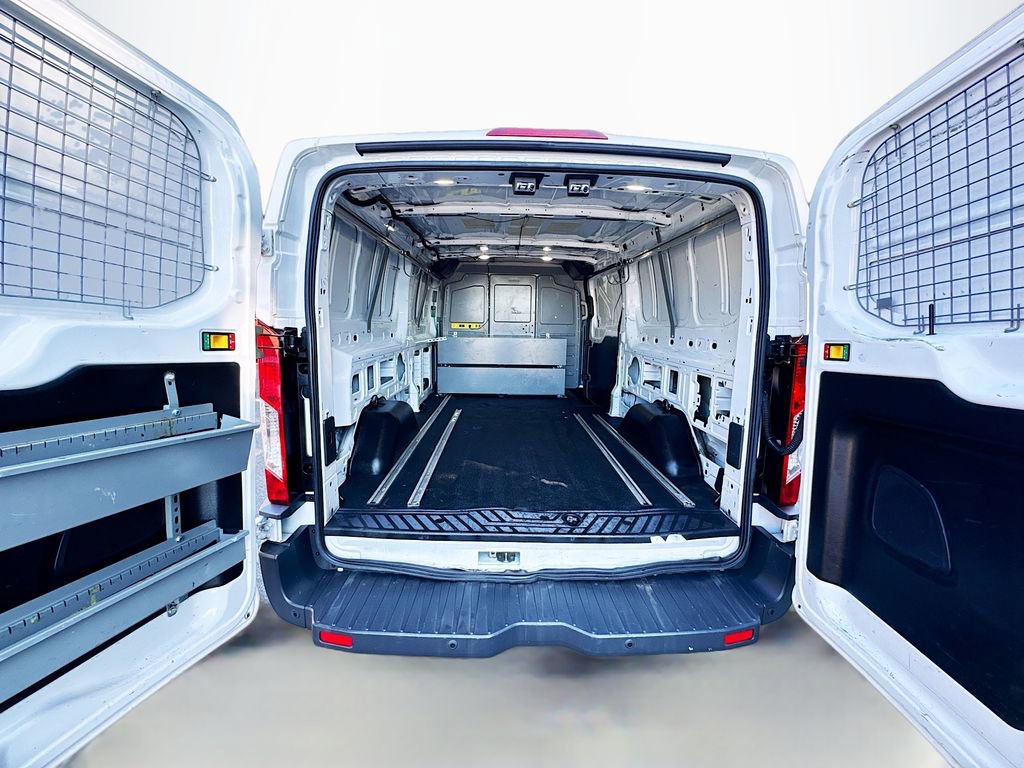 Used 2018 Ford Transit 250 148 Low Roof image 23