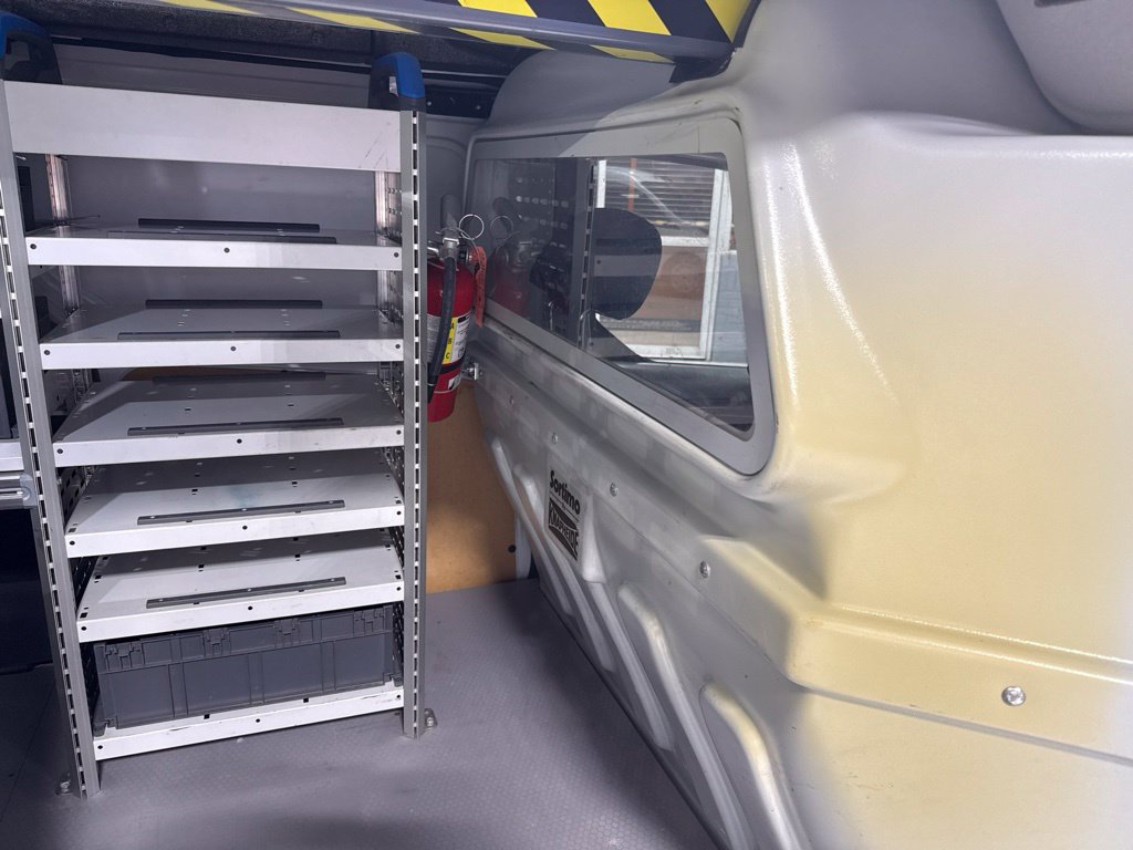 Used 2016 Ford Transit Connect XL FWD image 17