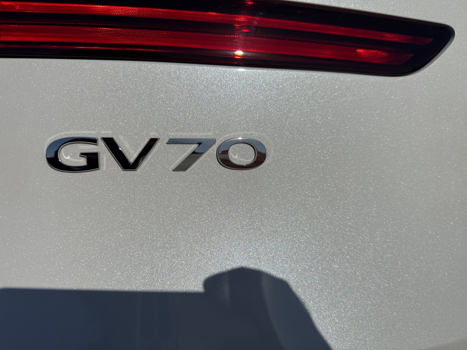Used 2025 Genesis Electrified GV70 AWD/4WD image 23