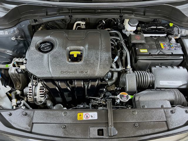 Certified 2025 Kia Soul LX w/ LX Technology Package image 28