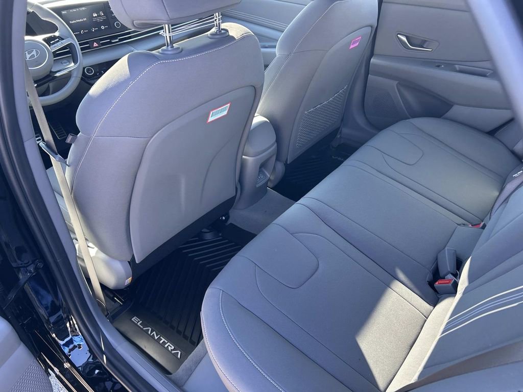 New 2026 Hyundai Elantra SEL Sport image 17