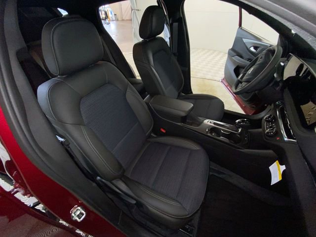 Used 2025 Buick Envista Preferred FWD image 15