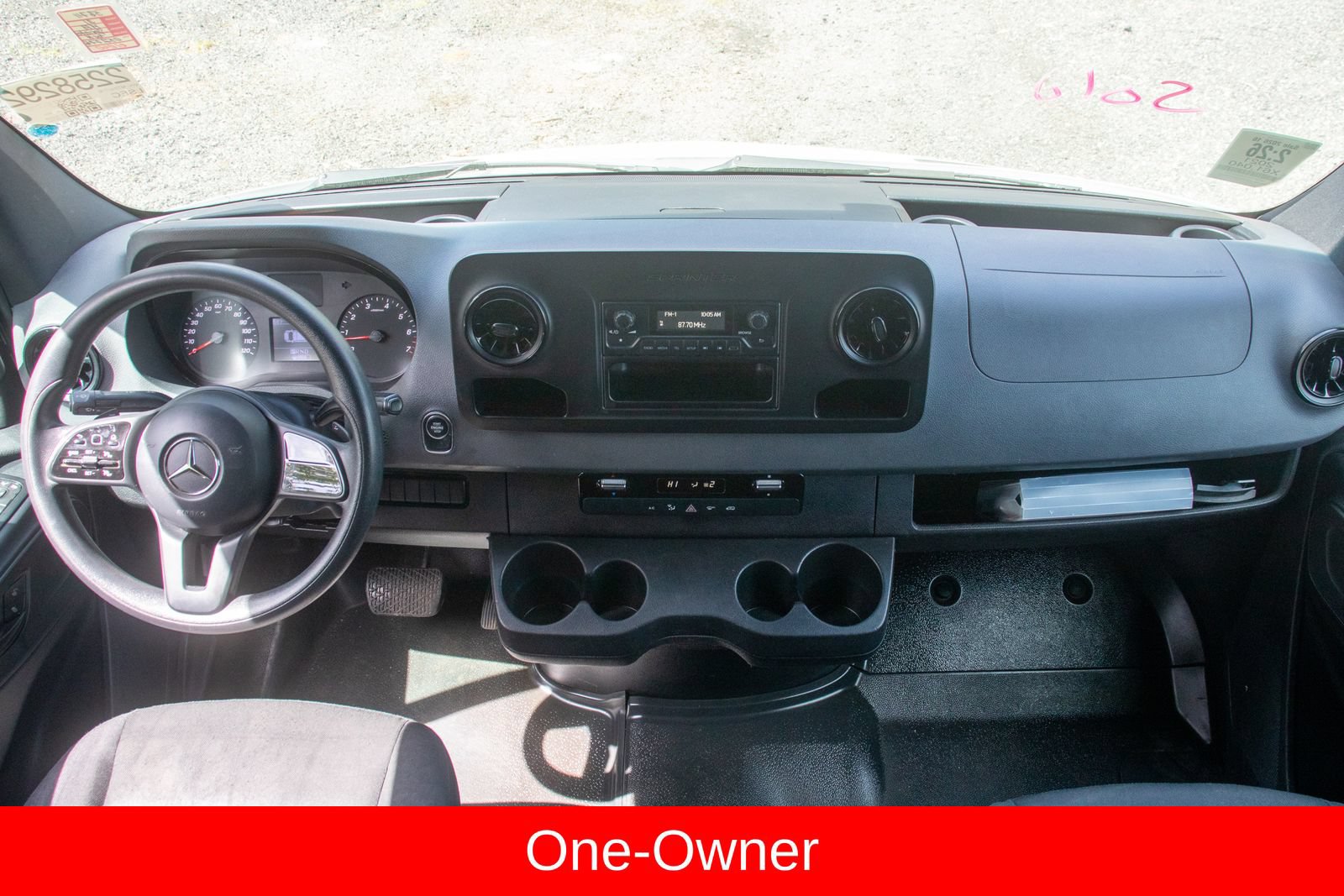 Used 2021 Mercedes-Benz Sprinter 2500 w/ Driver Convenience Package image 15