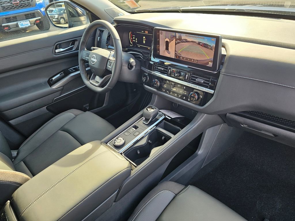 New 2026 Nissan Pathfinder SL w/ SL Premium Package (P04) image 31