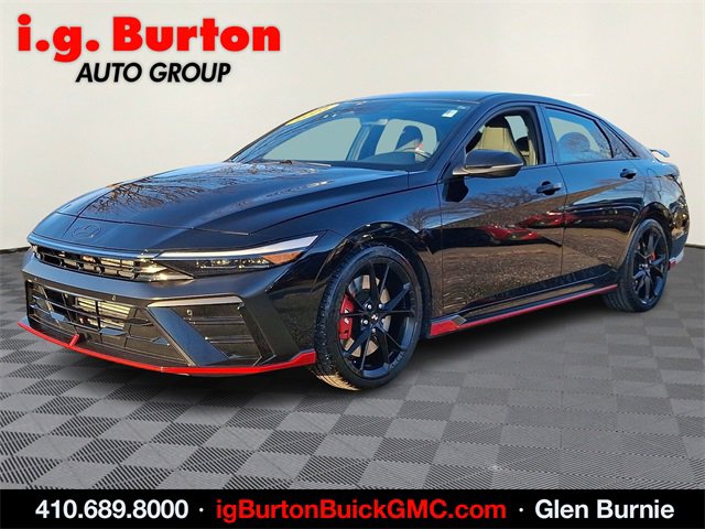 Used 2025 Hyundai Elantra N Base image 3