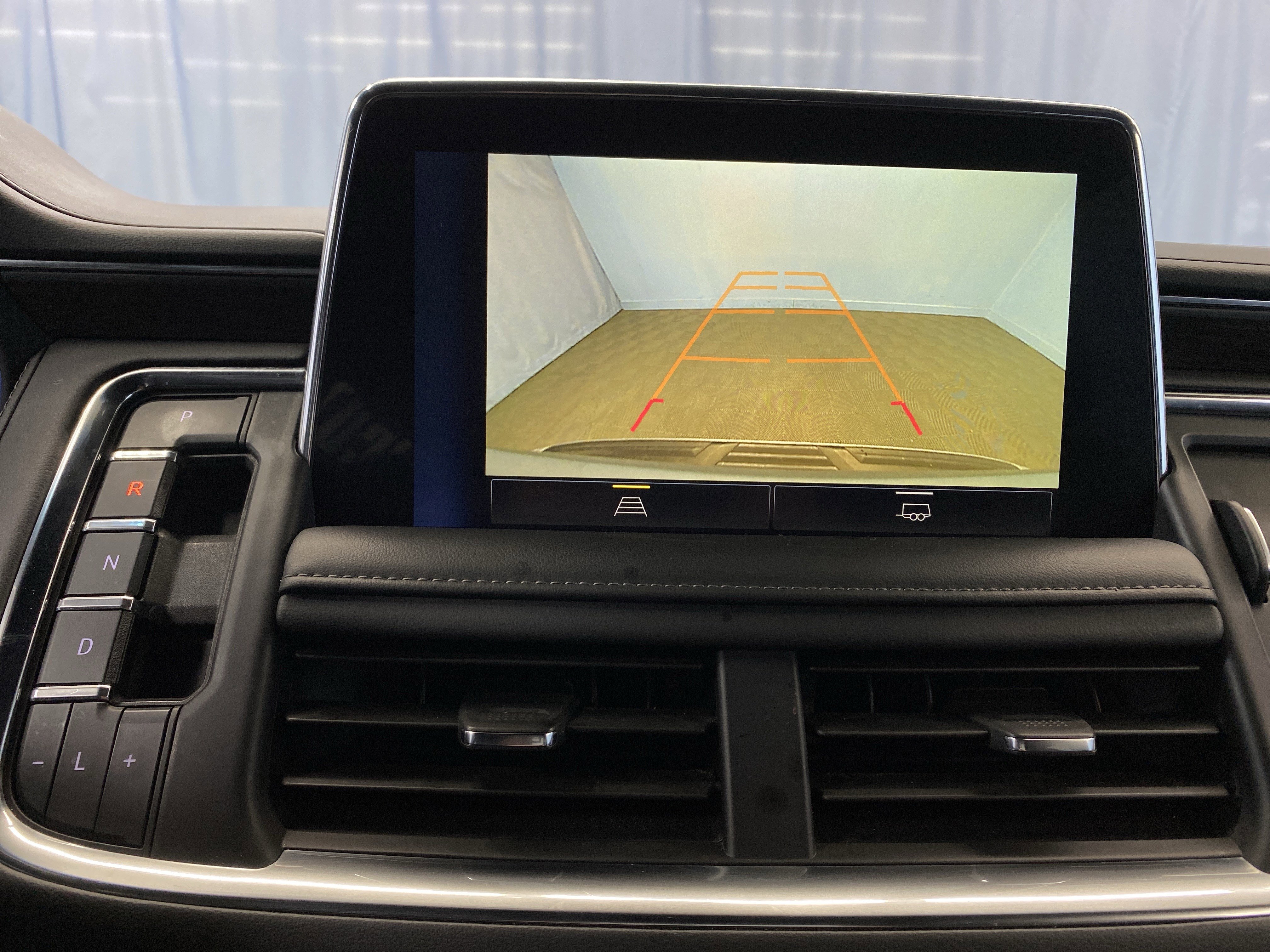 Used 2024 Chevrolet Tahoe LT image 21