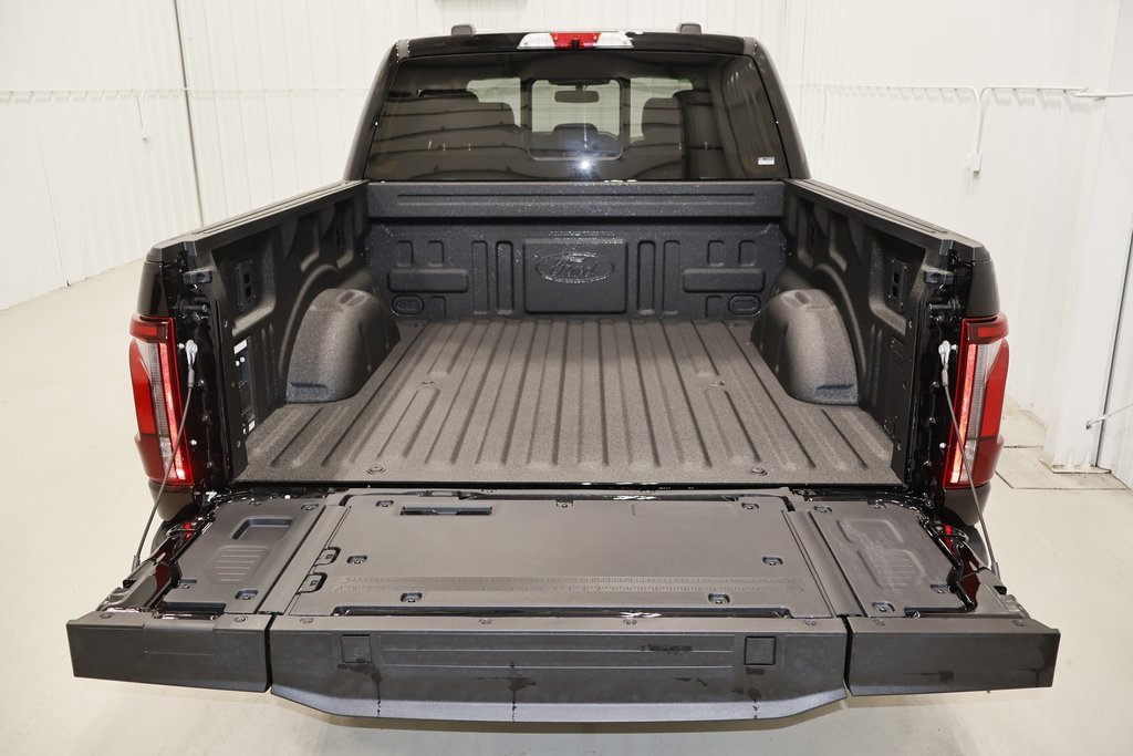 New 2025 Ford F150 Platinum w/ Equipment Group 703A Plus image 31