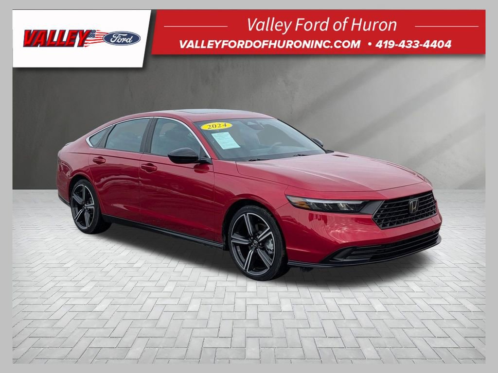 Used 2024 Honda Accord Sport image 1
