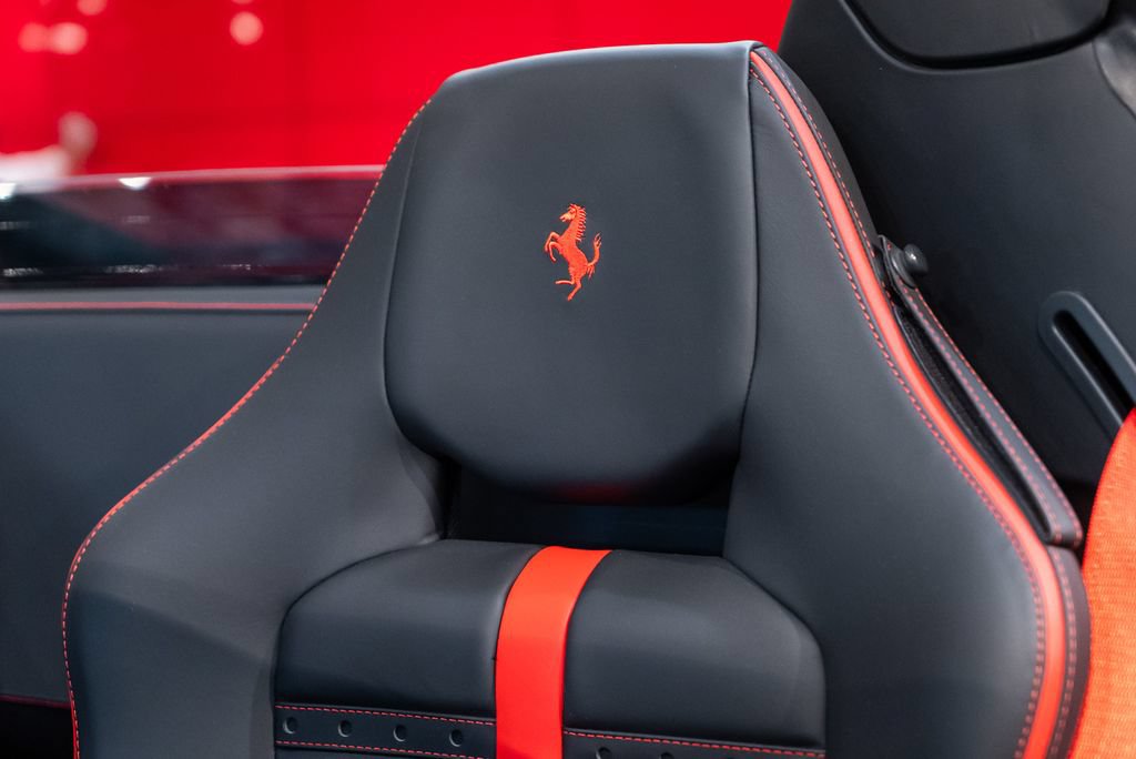 Certified 2023 Ferrari F8 Tributo RWD image 6