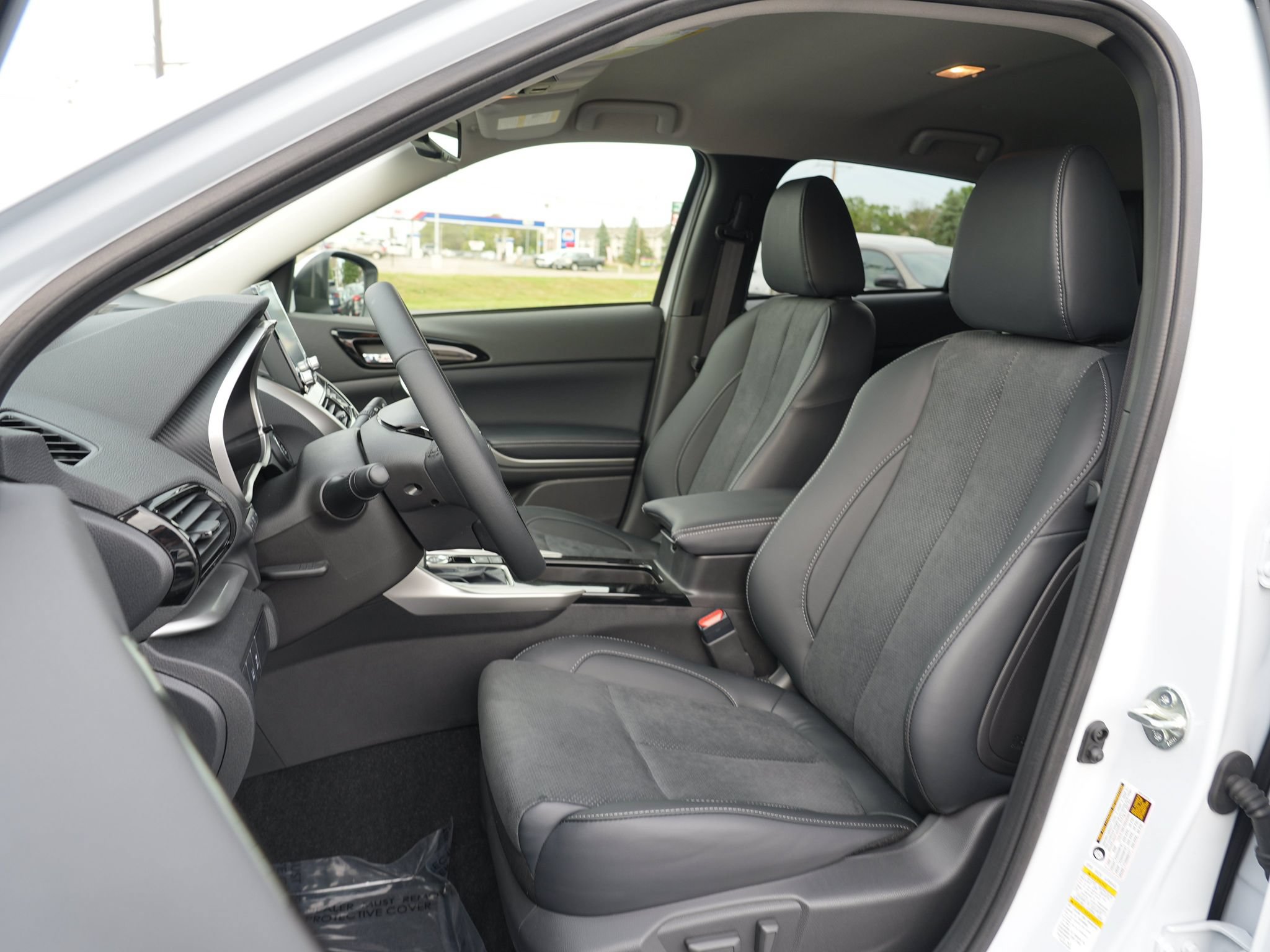 New 2026 Mitsubishi Eclipse Cross SE AWD/4WD image 12