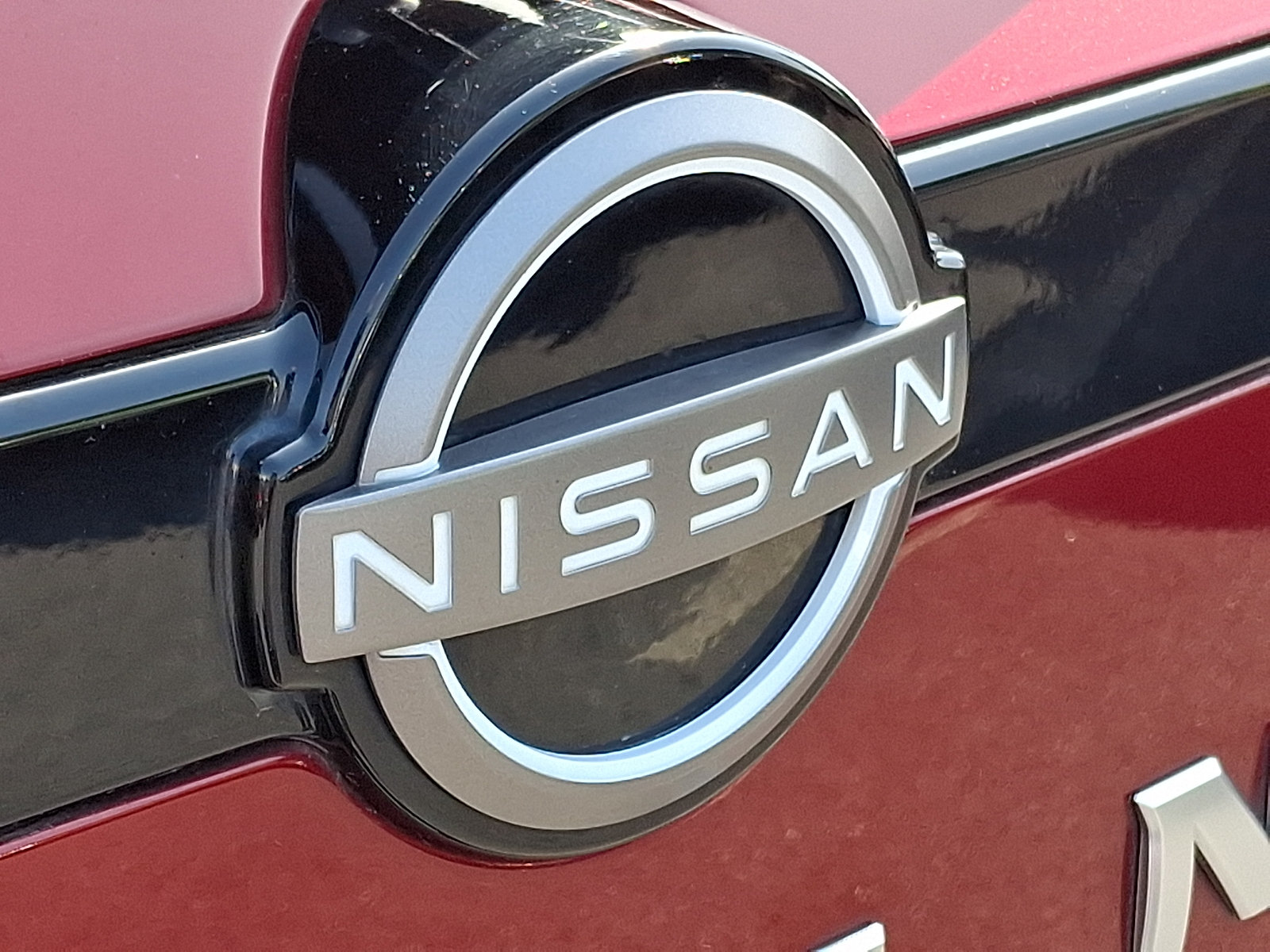 Certified 2022 Nissan Pathfinder Platinum w/ Cargo Package AWD/4WD image 32