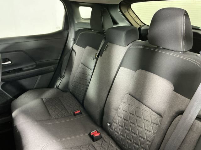 New 2025 Nissan Kicks SV image 11