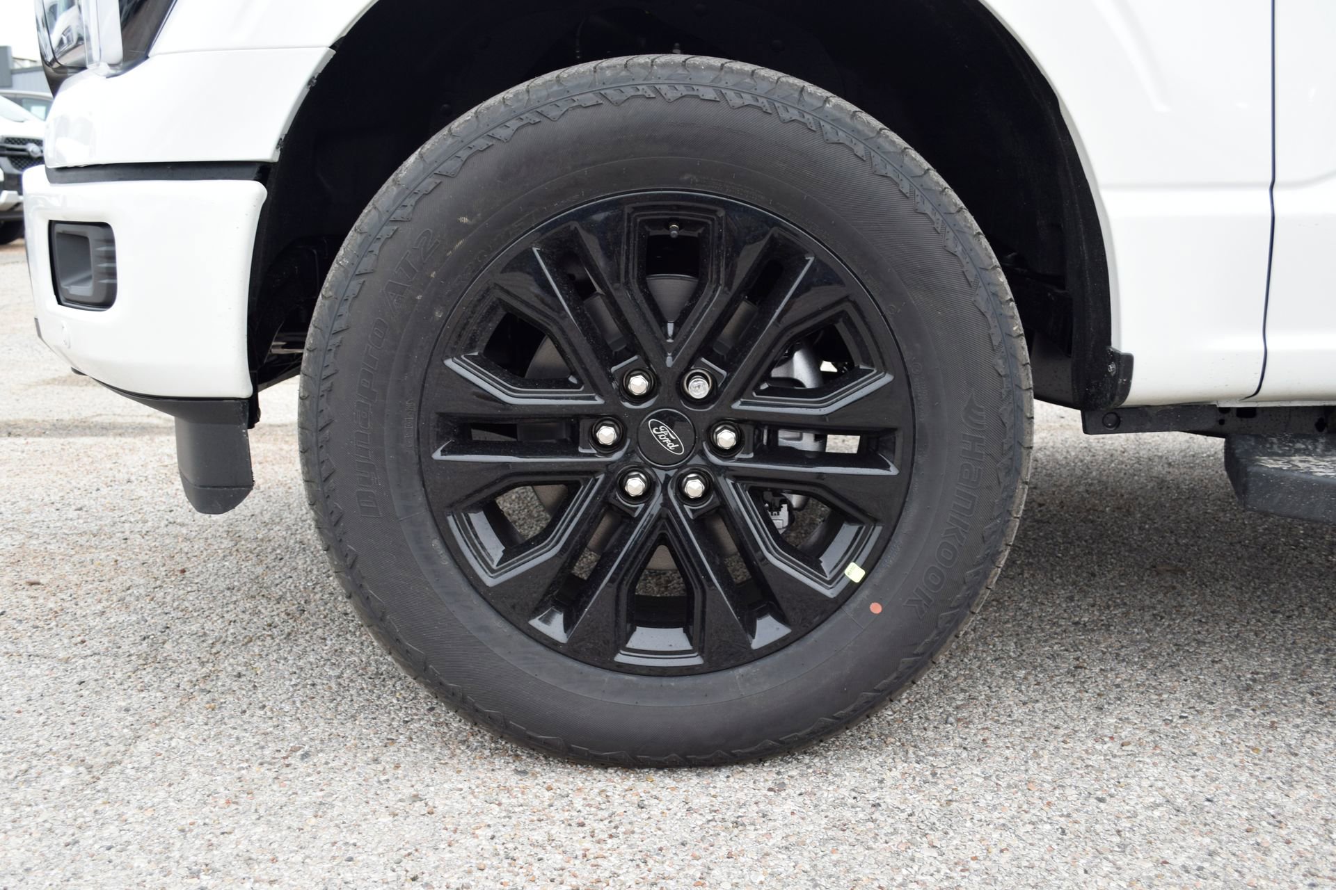 New 2026 Ford F150 Lariat w/ Equipment Group 502A High image 25