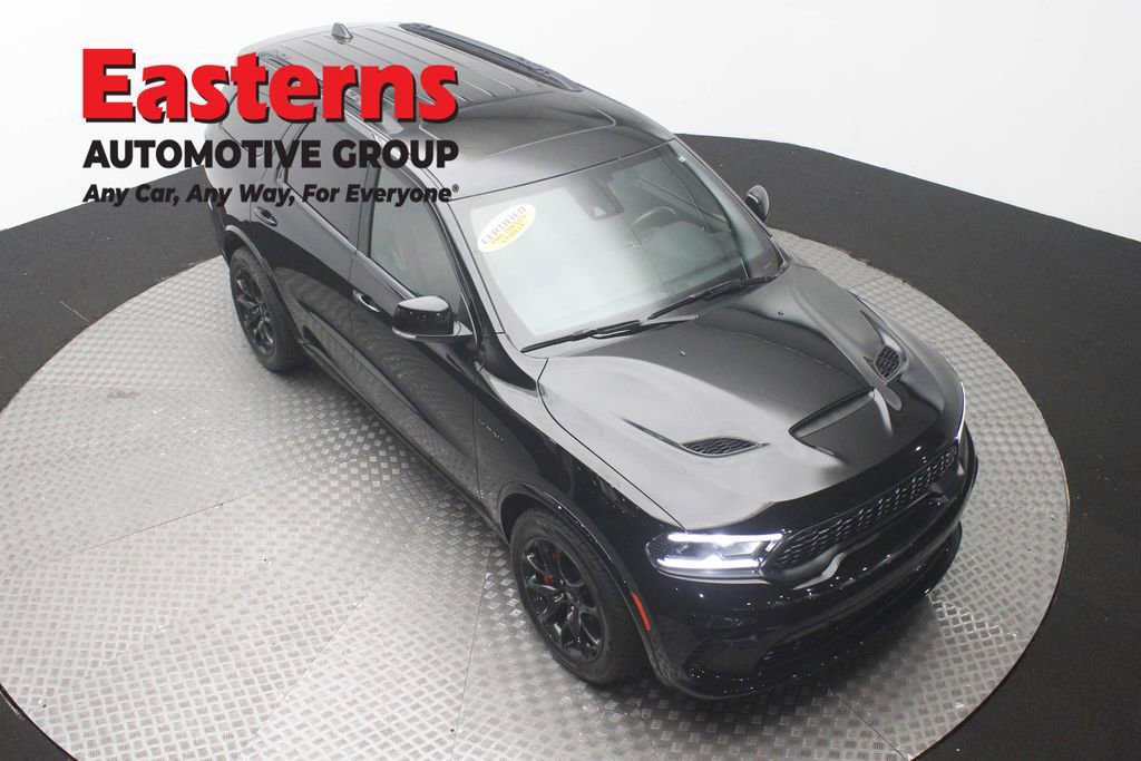 Used 2024 Dodge Durango R/T AWD/4WD image 3