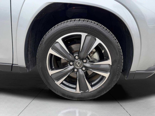 Used 2023 Lexus UX 250h FWD w/ Premium Package image 53