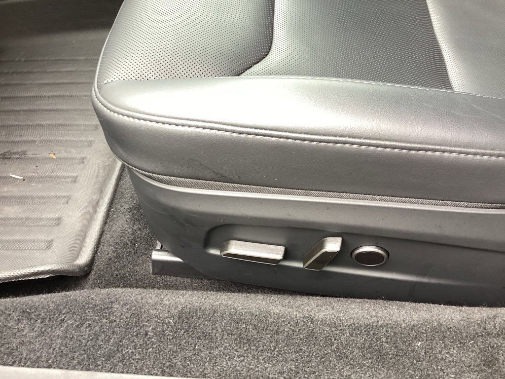 Used 2025 Tesla Model 3 Long Range image 17