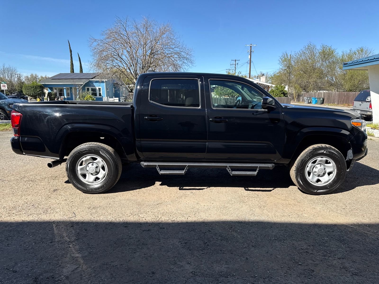 Used 2023 Toyota Tacoma SR image 6