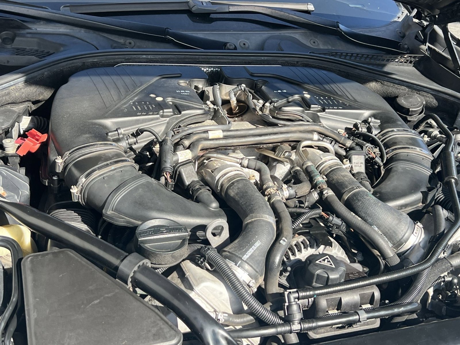 Used 2014 BMW 550i xDrive Sedan image 26