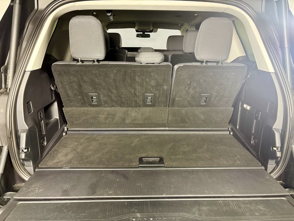Used 2025 Ford Expedition Active AWD/4WD image 21