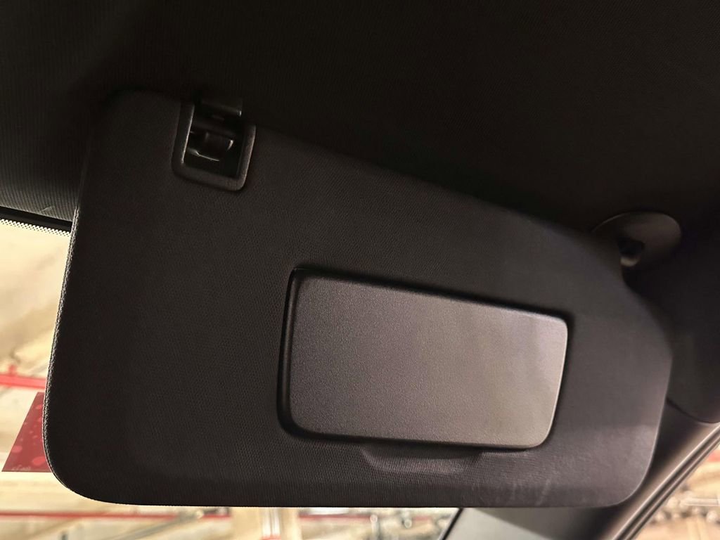 Used 2024 Chevrolet Traverse Z71 image 28