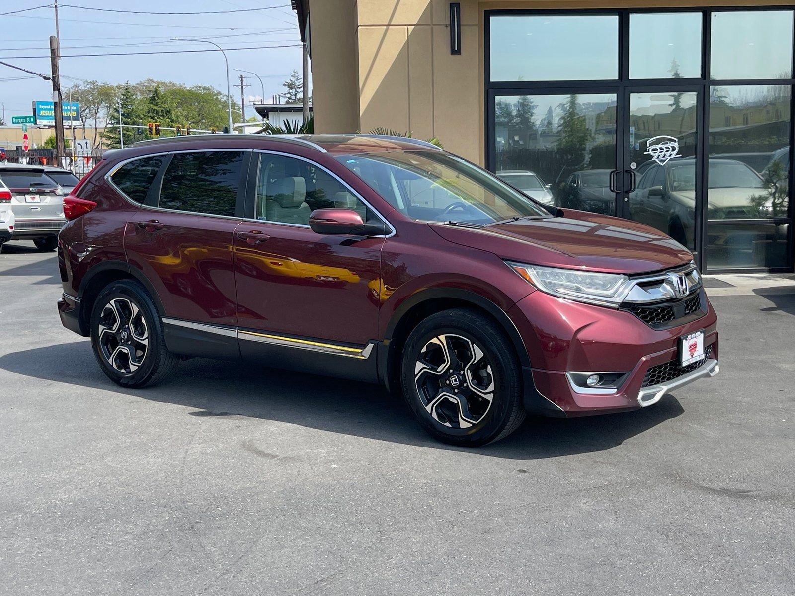 Used 2017 Honda CR-V Touring image 1