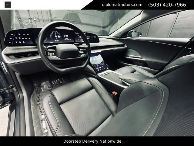Used 2025 Lucid Air Pure RWD image 16