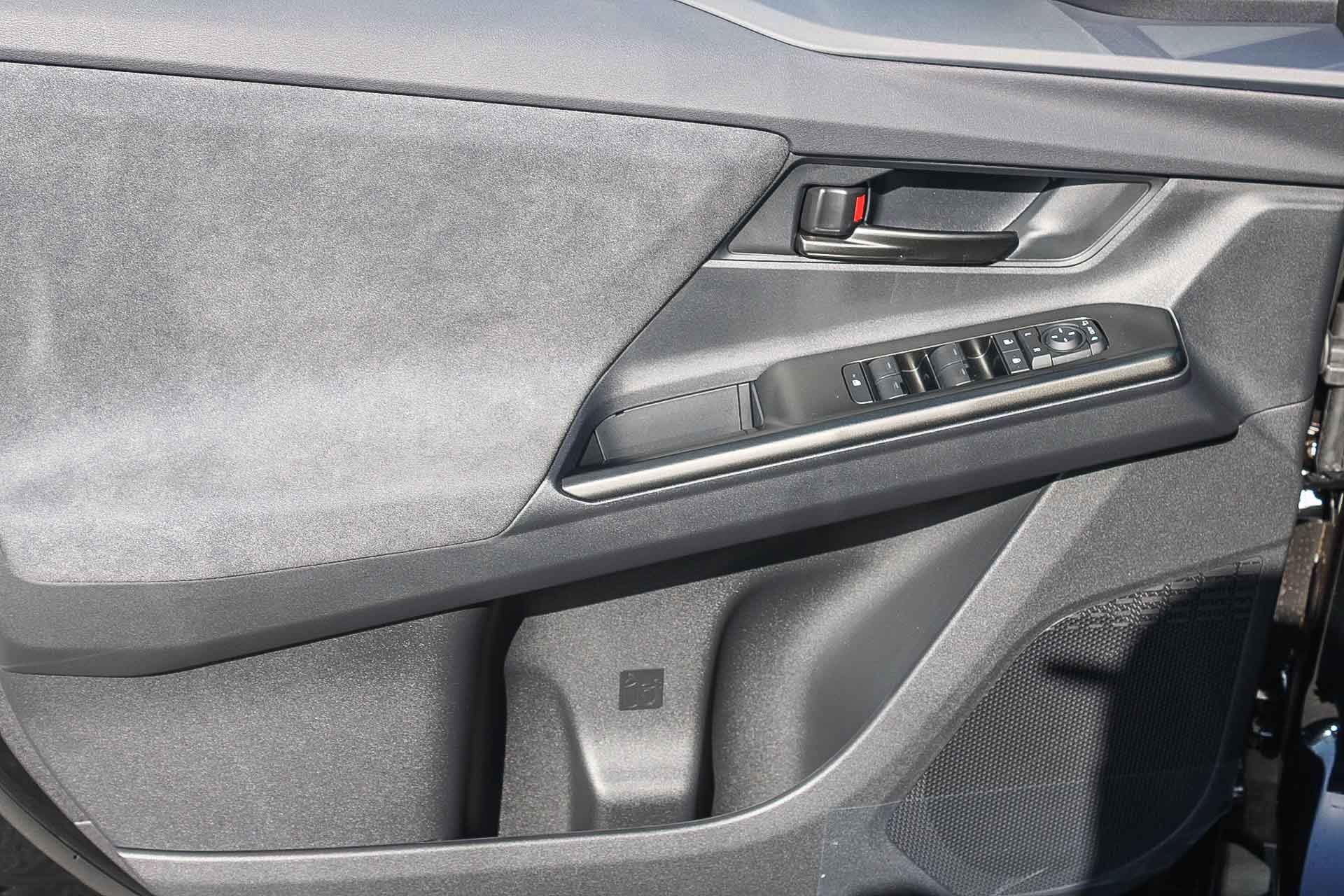 New 2026 Toyota C-HR AWD/4WD image 23