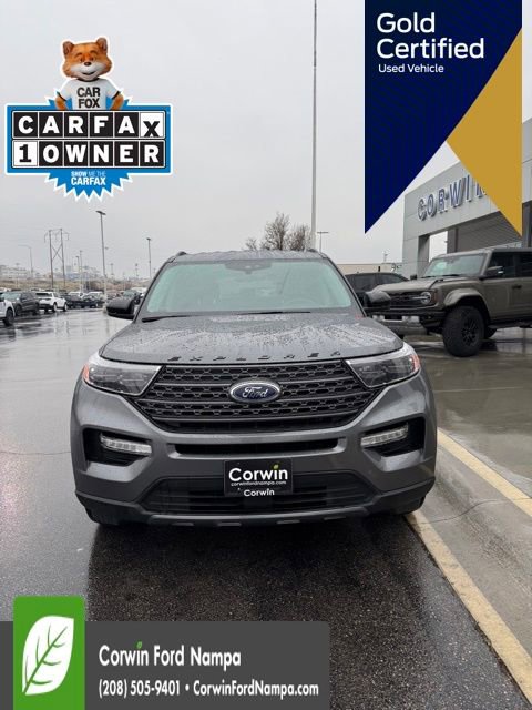 Used 2022 Ford Explorer XLT w/ Equipment Group 202A image 2