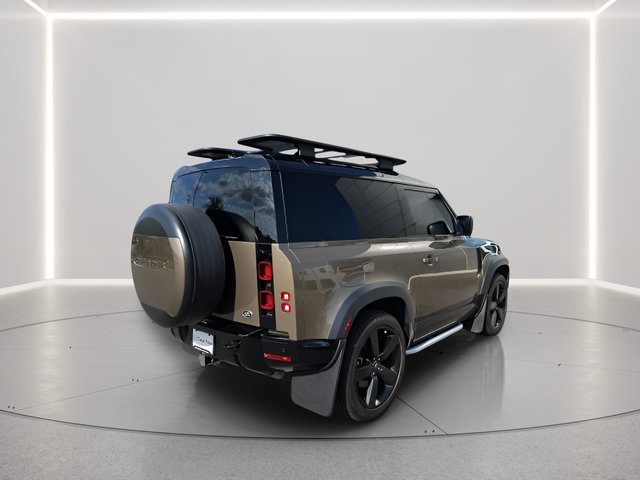 Used 2022 Land Rover Defender 90 X-Dynamic HSE AWD/4WD image 5