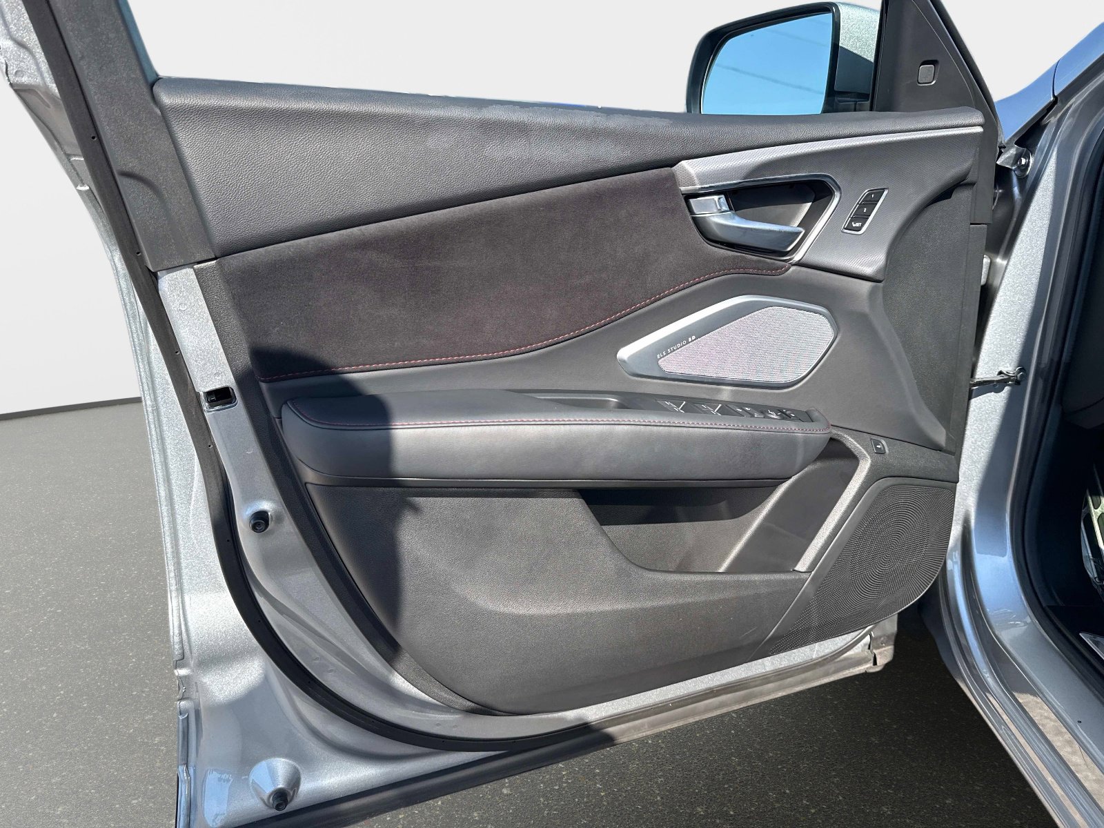 Certified 2025 Acura RDX A-Spec image 18