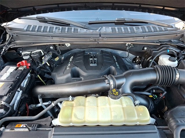 Used 2019 Lincoln Navigator Reserve image 32